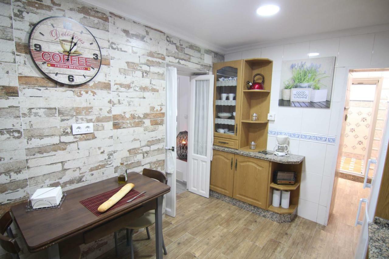 Apartamento La Bendicion De Manuela Apartment Кадис Екстериор снимка